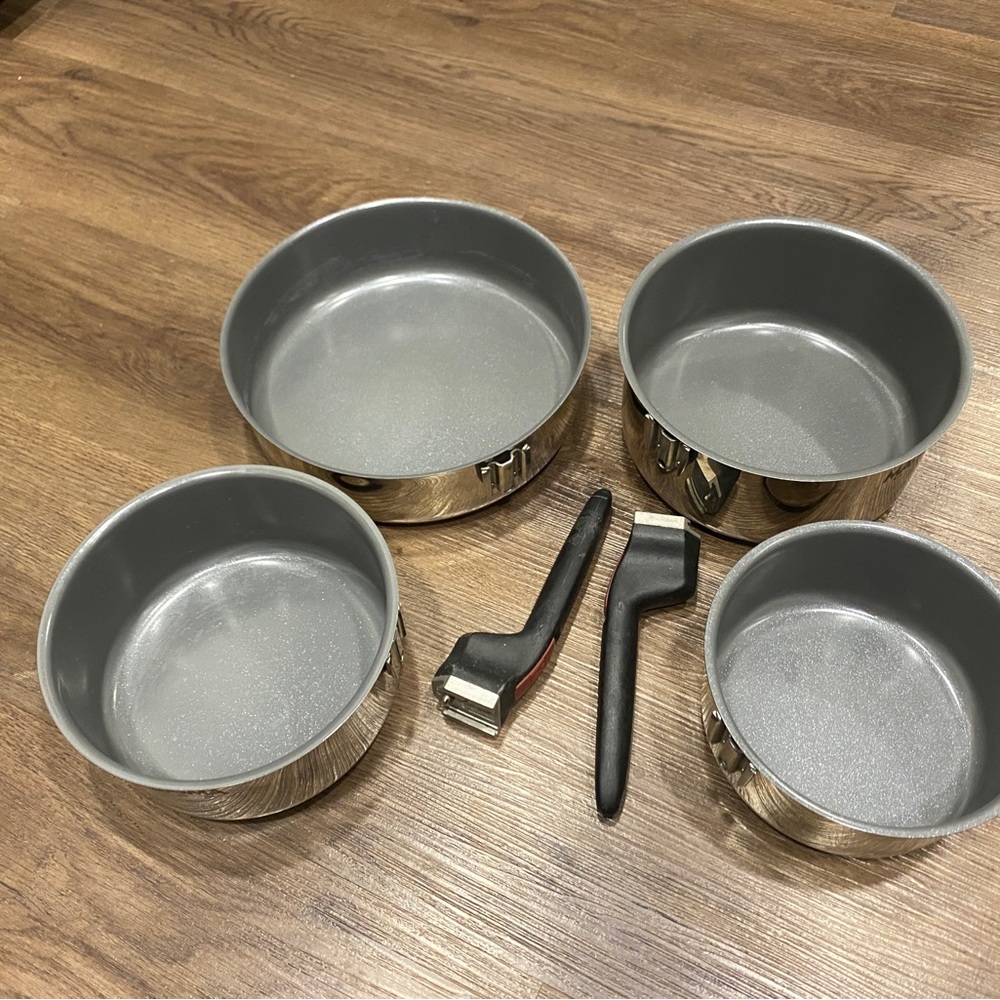 7-Piece Magma Pots Saucers Pans - Nesting Stainless Cookware